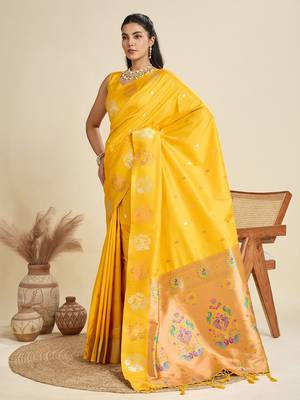 Copper Silver Zari Woven Butti Banarasi Silk Saree with Paithani Border 4