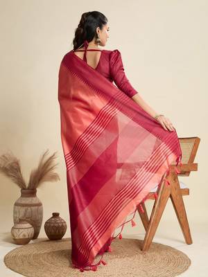 Solid Contrast Temple Border Raw Silk Saree with Striped Zari Woven Detail 3