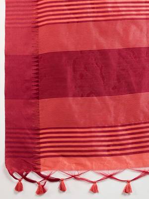Solid Contrast Temple Border Raw Silk Saree with Striped Zari Woven Detail 6