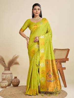 Copper Silver Zari Woven Butti Banarasi Silk Saree with Paithani Border 1