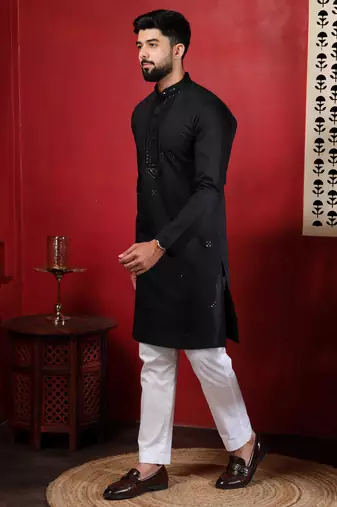 Black embroidered kurta payjama
