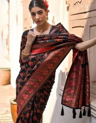 Floral Woven Design Zari Border Pashmina Silk Saree 3