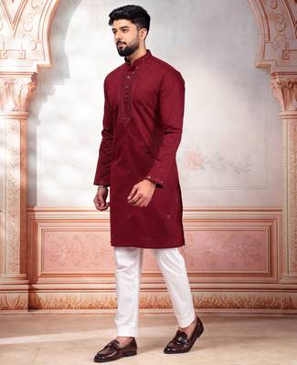 Maroon embroidered kurta payjama 4