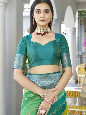 Leheriya Woven Design Zari Border Banarasi Silk Saree 6