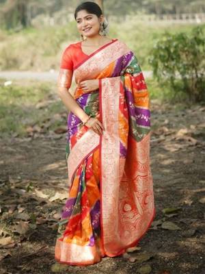 Leheriya Woven Design Zari Border Banarasi Silk Saree 1