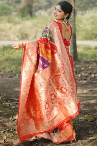Leheriya Woven Design Zari Border Banarasi Silk Saree