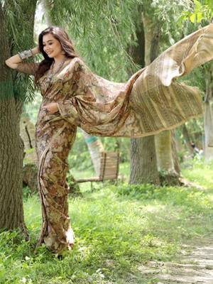 Floral Printed Zari Tussar Silk Saree 3