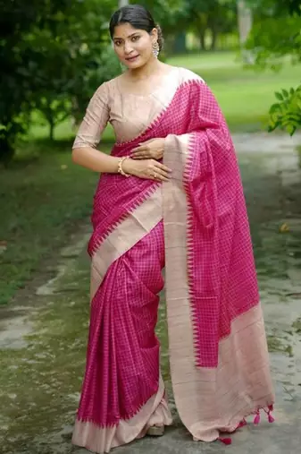 Checked Tussar Saree