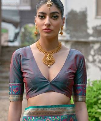 Ethinic Moftis Woven Design Zari Banarasi Silk Saree 5