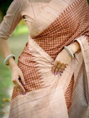Checked Tussar Saree 5