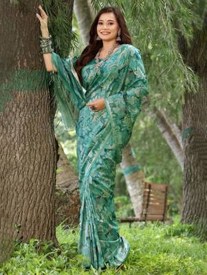 Stylish Floral Printed Zari Tussar Silk Saree 3