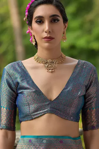 Ethnic Motifs Woven Design Zari Saree