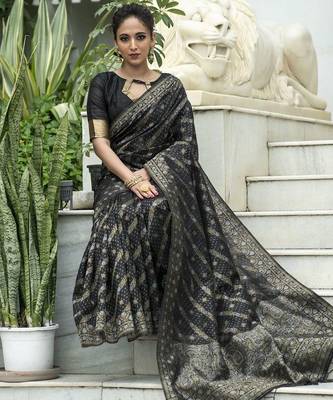 Ethnic Motifs Zari Woven Banarasi Saree 1