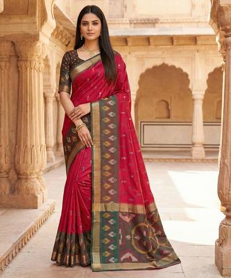 Pink soft silk blend pochampalli saree with zari weaving meenakari design 1