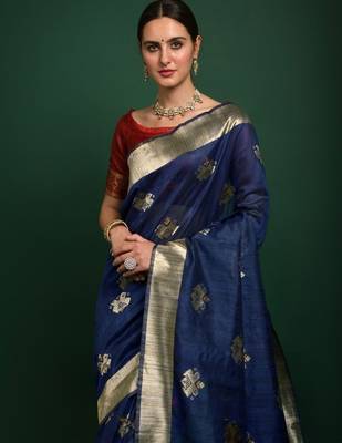 Woven Design Zari Patola Saree 4