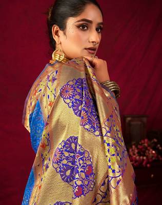 Woven Design Zari Paithani Saree 1