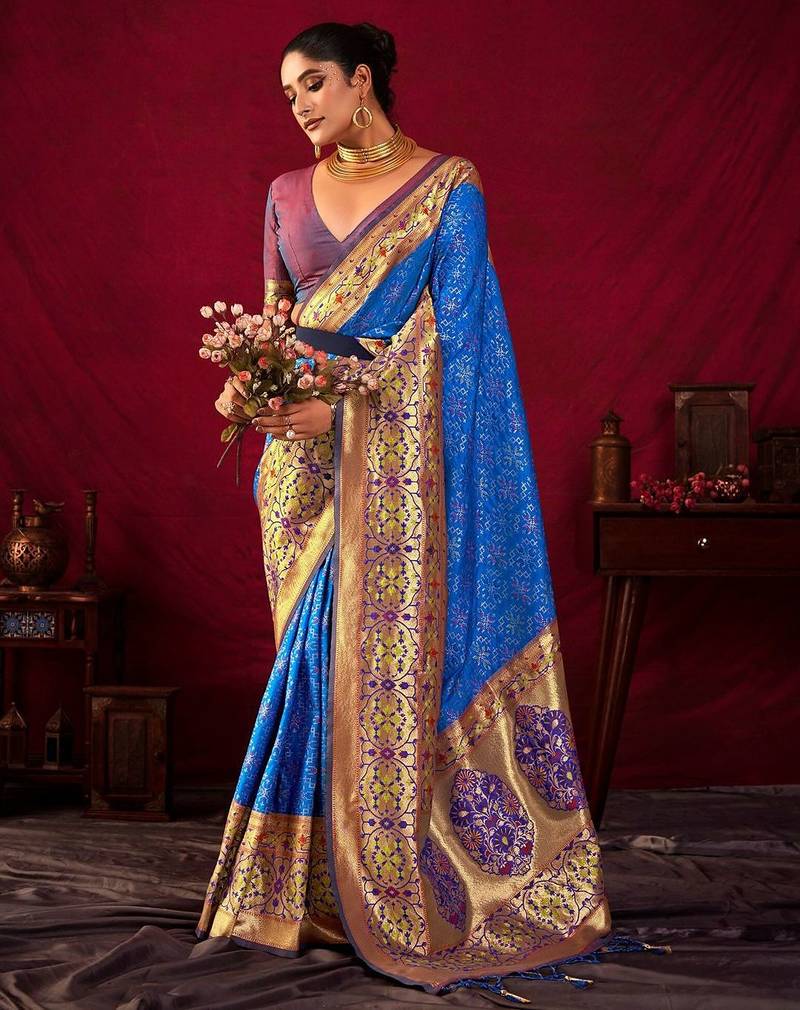 Woven Design Zari Paithani Saree