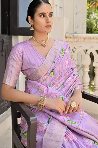 Floral Printed Zari Banarasi Saree