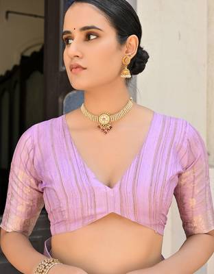 Floral Printed Zari Banarasi Saree 4