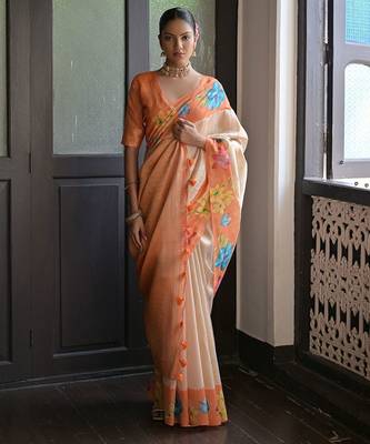 Floral Printed Banarasi Saree 2