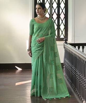 Geometric Embroidered Pure Linen Pochampally Saree 2