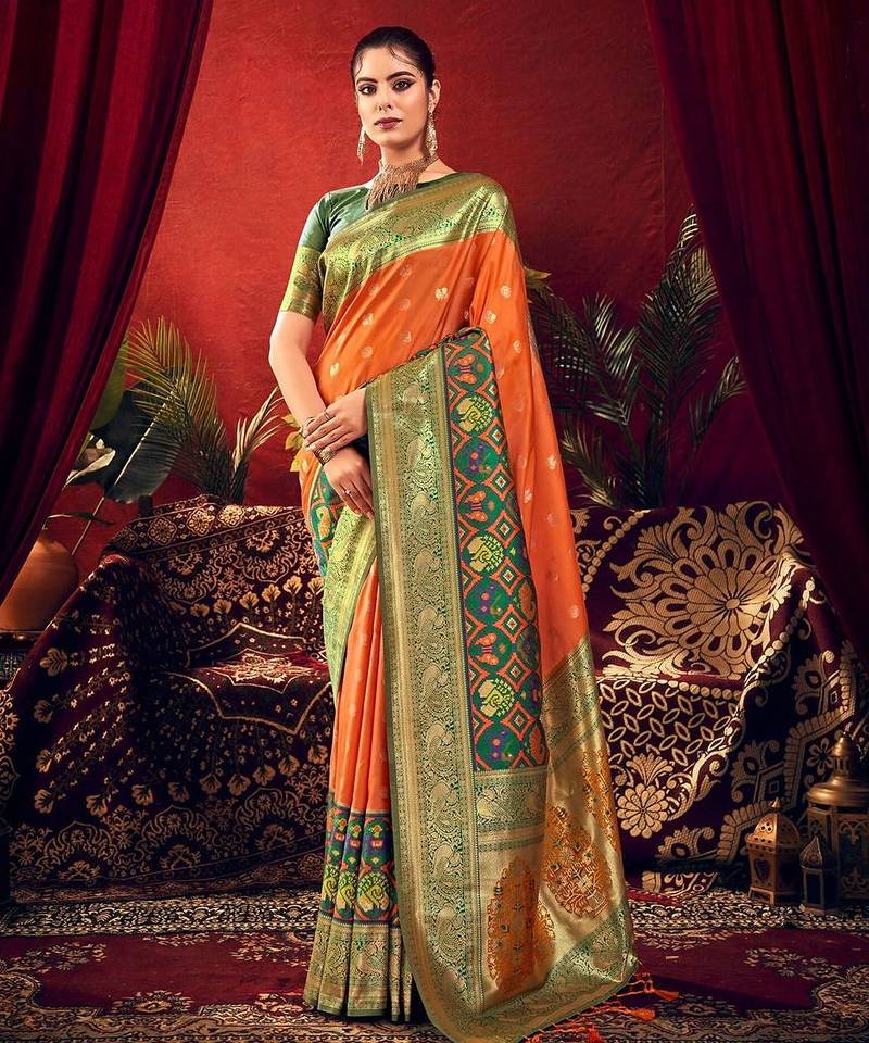 Ethnic Motifs Woven Design Zari Paithani Saree