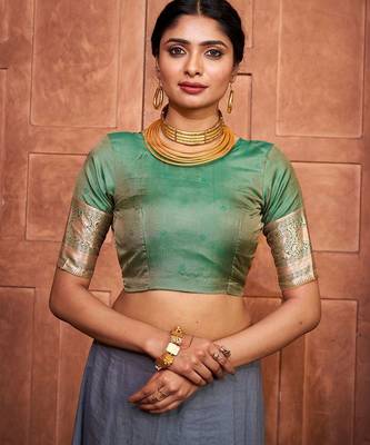 Ethnic Motifs Woven Design Zari Paithani Saree 4
