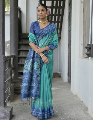 Geometric Printed Tussar Saree 2