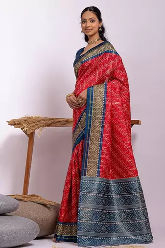 Floral Zari Tussar Saree With Tassels