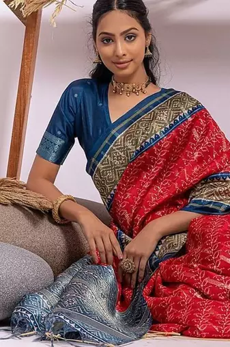 Floral Zari Tussar Saree With Tassels