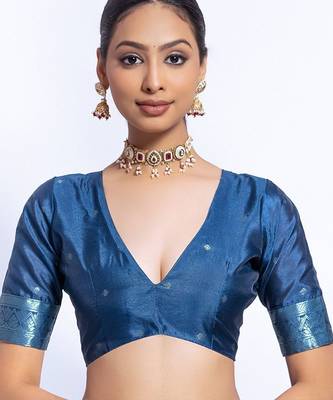 Floral Zari Tussar Saree With Tassels 5