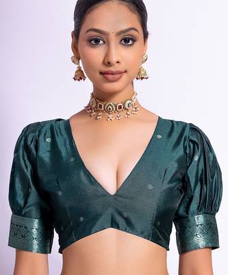 Floral Zari Tussar Saree 5