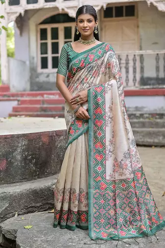 Floral Printed Zari Tussar Saree With Tassels