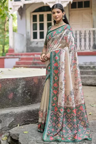 Floral Printed Zari Tussar Saree With Tassels