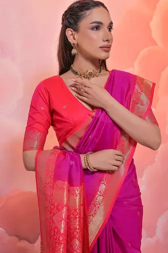 Ethnic Motifs Ethnic Motifs Zari Banarasi Saree With Tassels