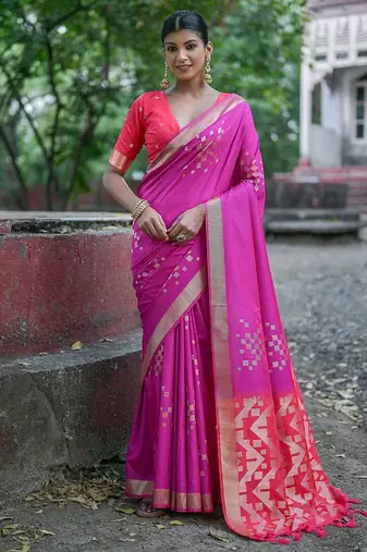 Geometric Woven Design Zari Banarasi Saree