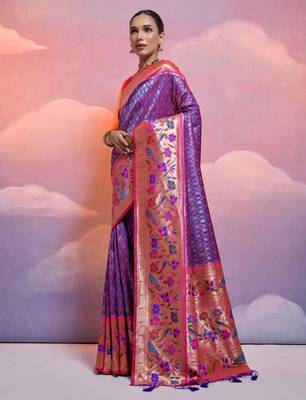 Woven Design Ethnic Motifs Zari Paithani Saree 2