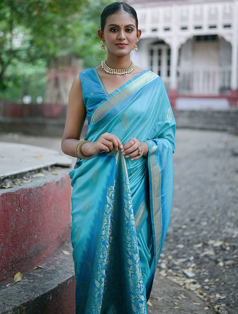 Ethnic Motifs Woven Design Zari Banarasi Saree