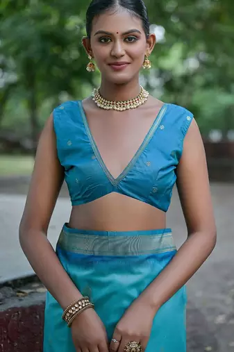 Ethnic Motifs Woven Design Zari Banarasi Saree