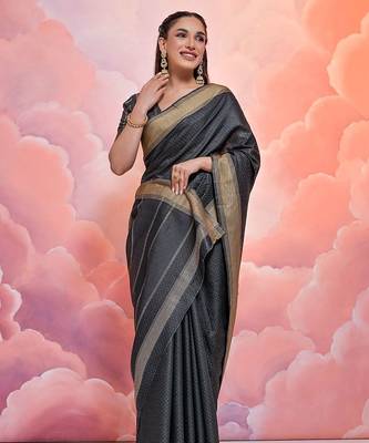 Woven Design Zari Pure Cotton Bandhani Saree 2