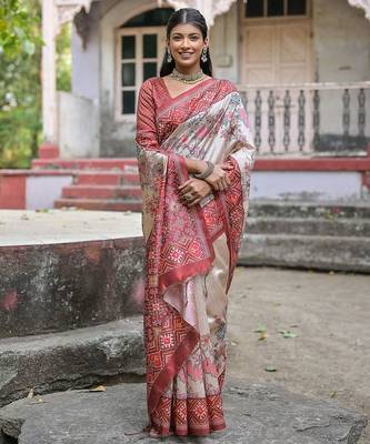 Floral Printed Tussar Saree 2