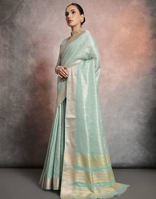 Striped Woven Design Zari Tissue Maheshwari Saree 2