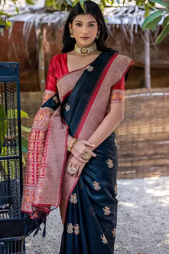 Woven Design Zari Tussar Saree