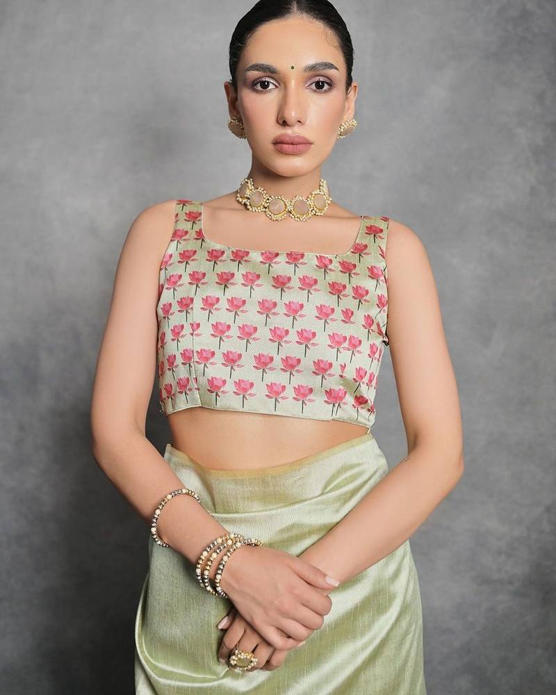 Floral Printed Zari Tussar Saree With Tassels