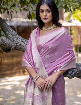 Woven Design Zari Pure Cotton Taant Saree 3