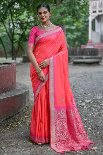 Woven Design Ethnic Motifs Zari Banarasi Saree With Tassels