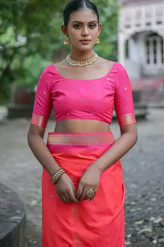 Woven Design Ethnic Motifs Zari Banarasi Saree With Tassels