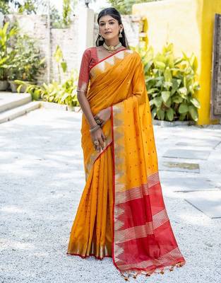 Woven Design Bandhani Zari Bhagalpuri Saree With Tassels 1
