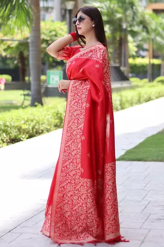 Woven Design Zari Bhagalpuri Saree