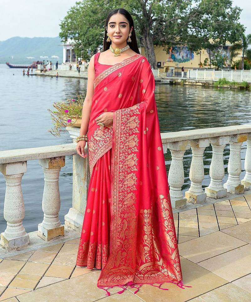 Woven Design Zari Bhagalpuri Saree